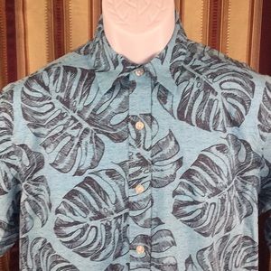 3/$35 New Club Room Hawaiian short sleeve shirt